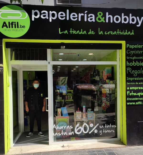 Comenzamos el curso  escolar con la inauguración de una nueva tienda en Valencia